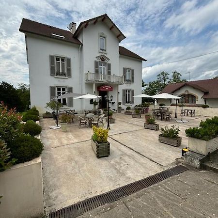Logis Hotel & Restaurant Le Parcey Екстериор снимка